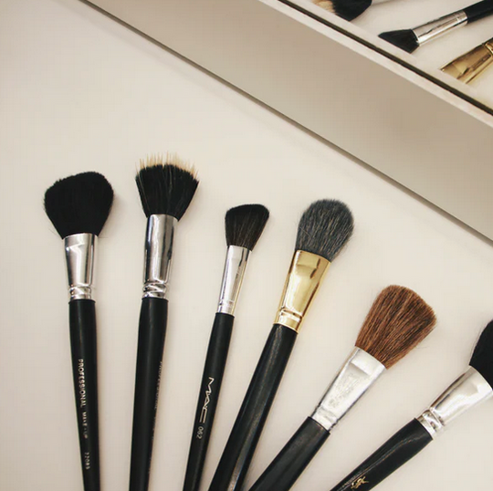 Spring Cleaning Makeup Brushes