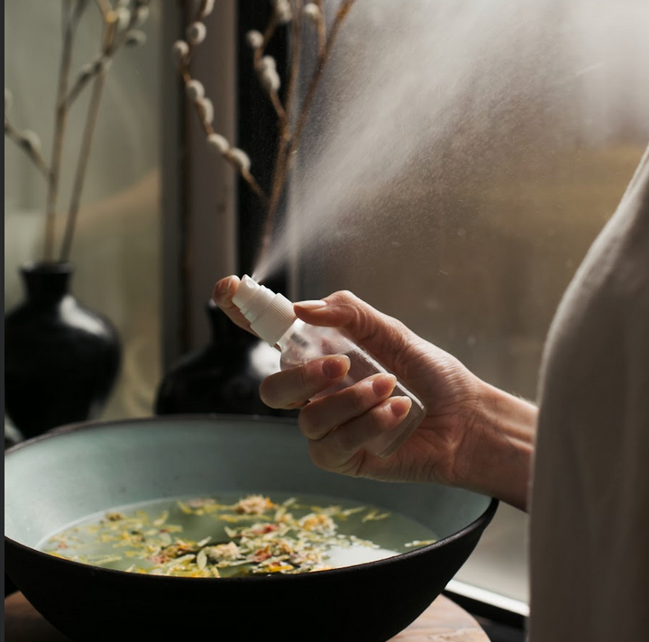 women spraying toner and using sealuxe facial steam